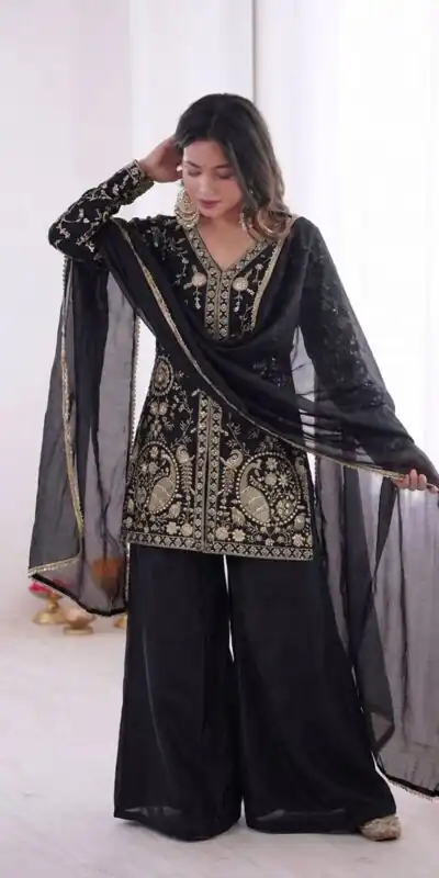 Nice Black Pure Fendy Silk With Embroidery Salwar Suit