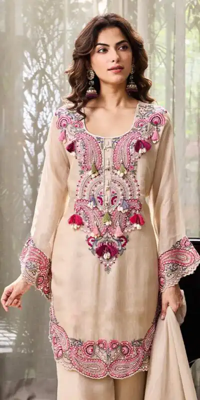 Pretty Cream Georgette Embroidery Work Salwar Suit