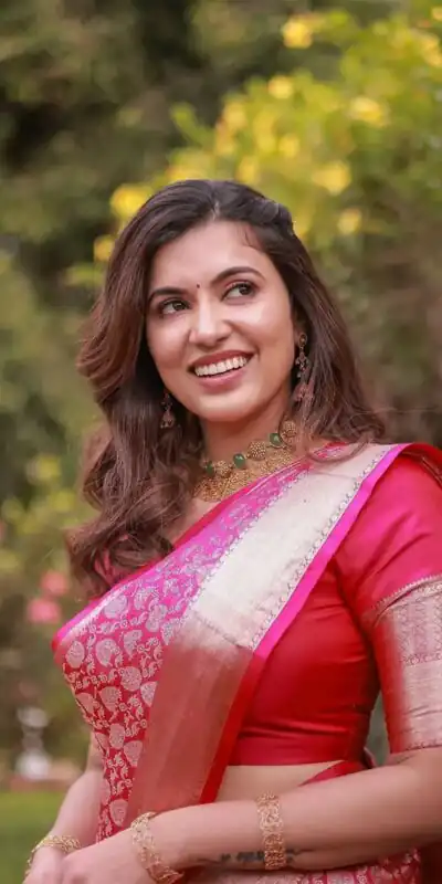 Pretty Gajri Soft Lichi Silk All Over Work Saree