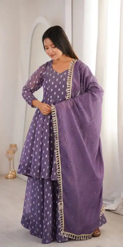 Aglow Lavender Crunchy Silk Jacquard Work Salwar Suit