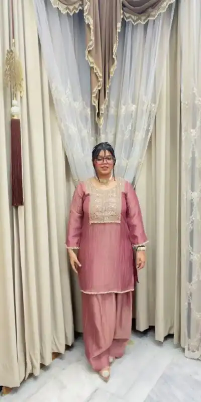 Aglow Pink Crunchy Silk Embroidery Work Salwar Suit