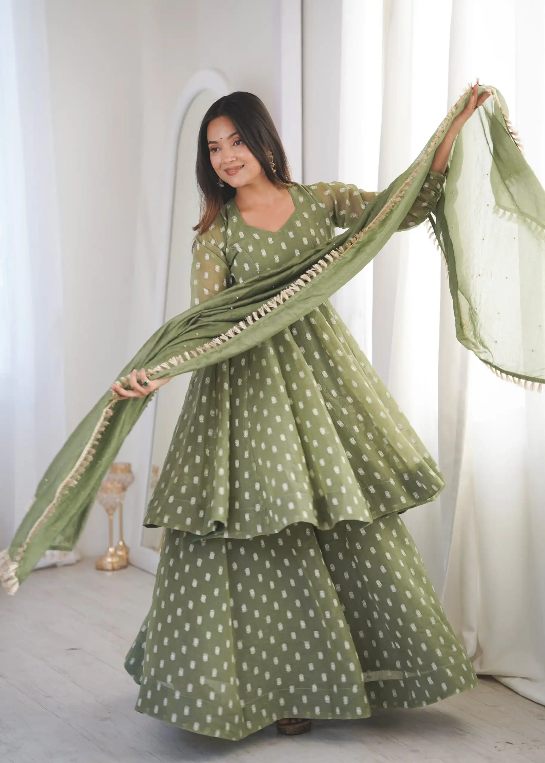 Aglow Pista Crunchy Silk Jacquard Work Salwar Suit