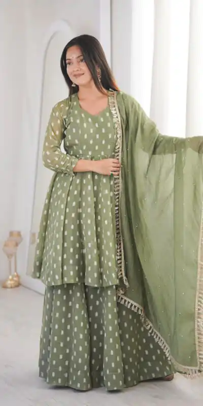 Aglow Pista Crunchy Silk Jacquard Work Salwar Suit