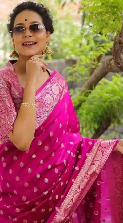 Shiny Pink Soft Lichi Silk Jacquard Lace Work Saree