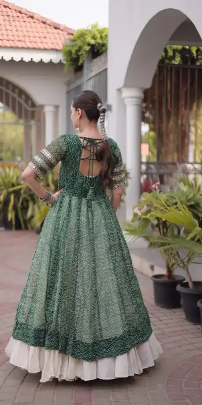 KA 1266 Green Kora Cotton Lehenga Choli erfect for Wedding, Party, Haldi, Traditional Day, Makar Sankranti – . Special Price ₹2949. Delivery 4-6 Working | Lehenga, Bollywood Lehenga, Creative Lehenga, Designer Lehenga, Embroidered Lehenga, Party Wear Lehenga