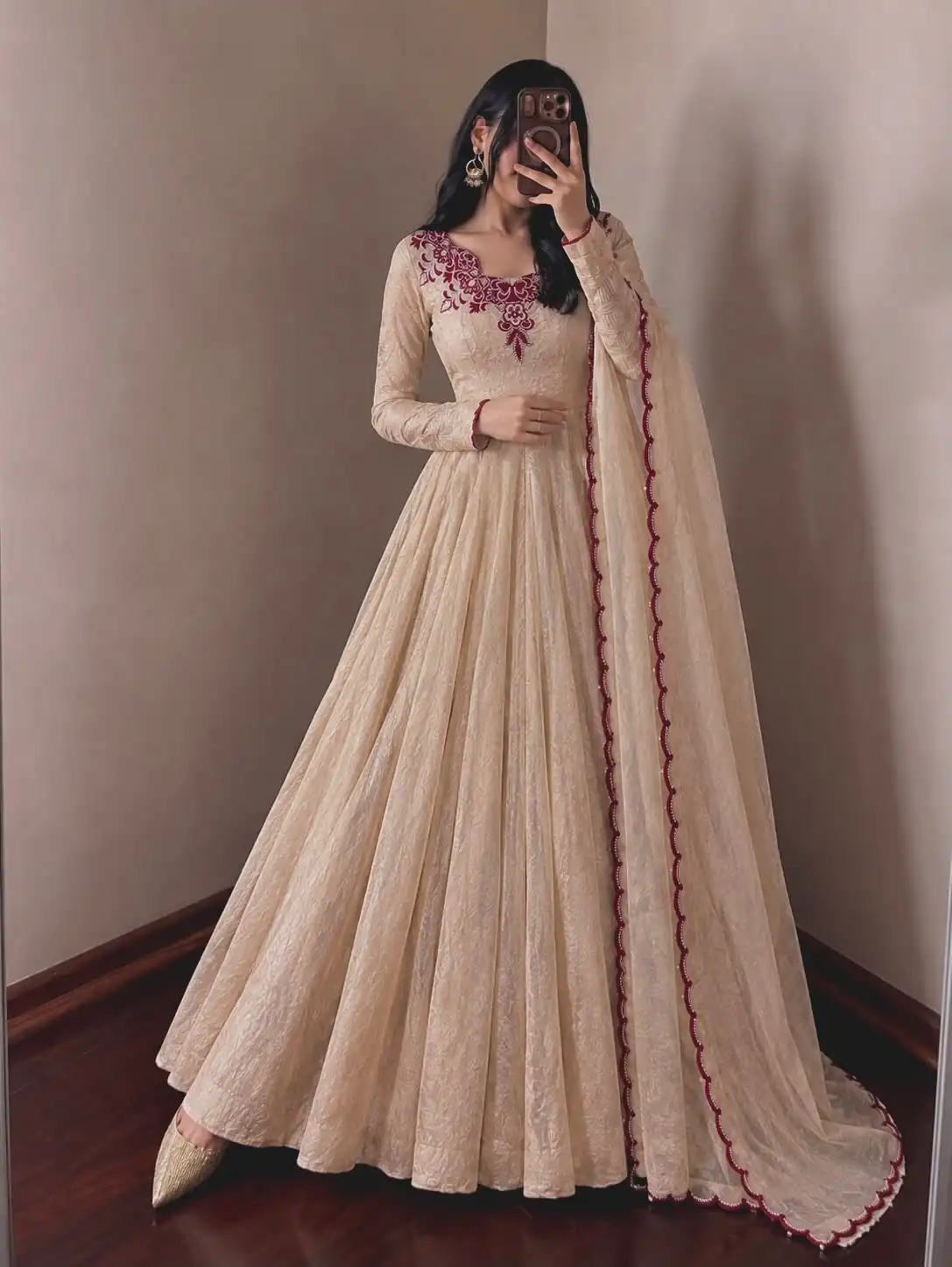 Glowing Maroon Doremon Crush Thread Work Gown