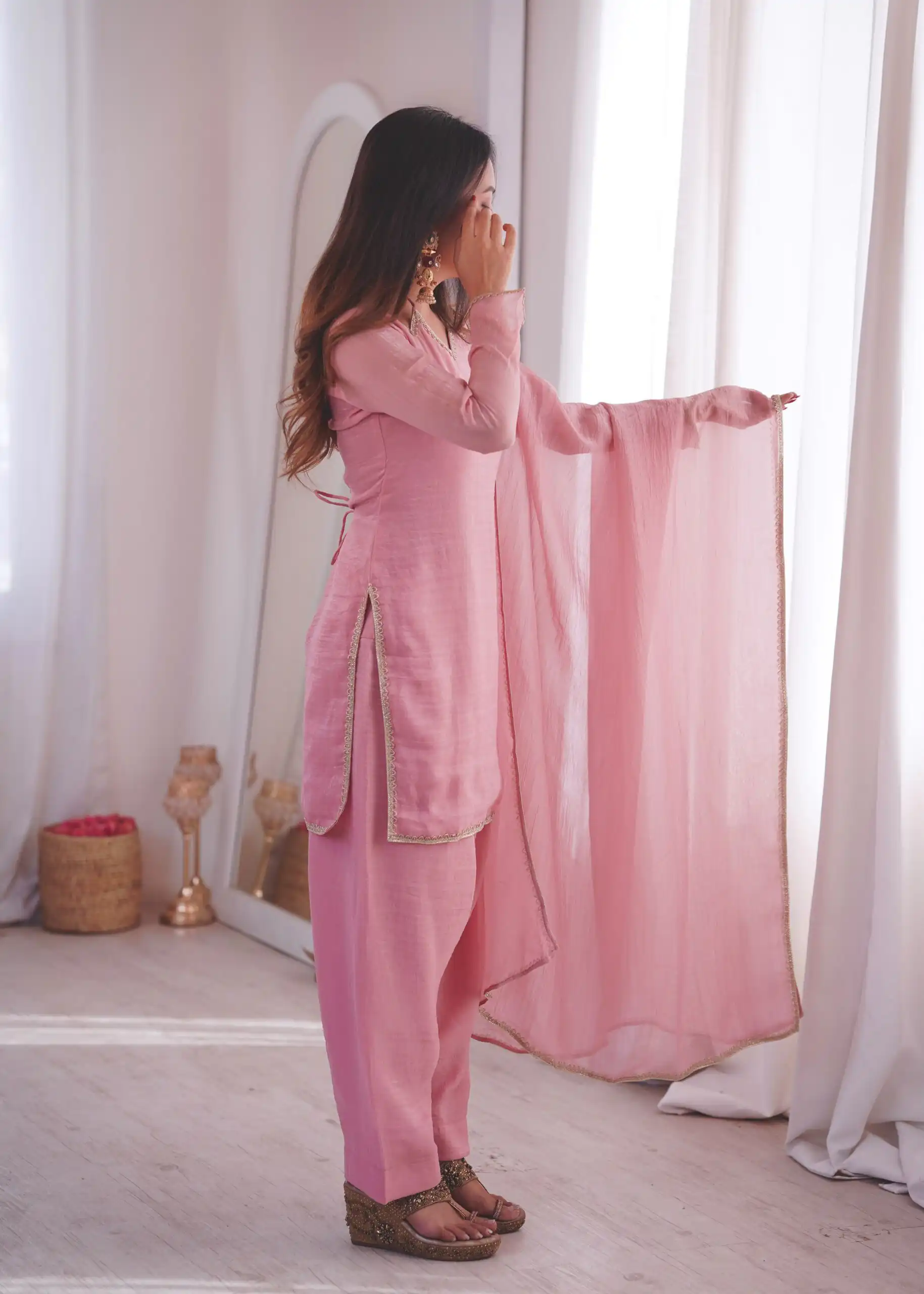 Aglow Pink Crunchy Silk Lace Border Work Salwar Suit