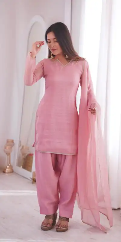 Aglow Pink Crunchy Silk Lace Border Work Salwar Suit