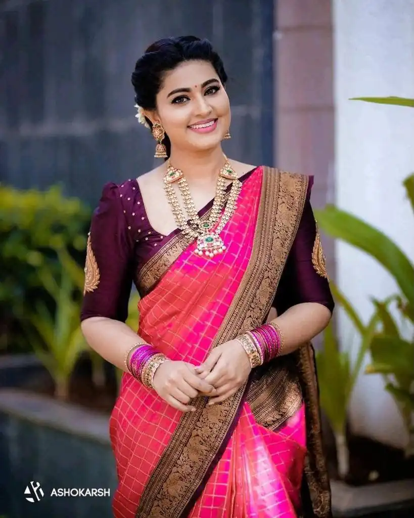 Perfect Pink Lichi Silk Jacquard Border Work Saree
