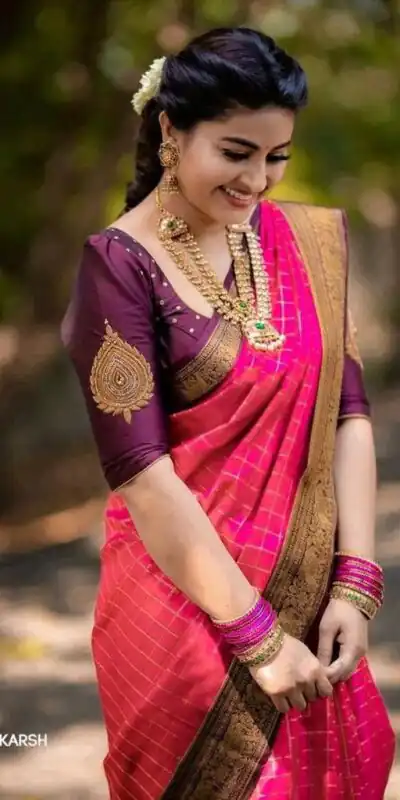 Perfect Pink Lichi Silk Jacquard Border Work Saree