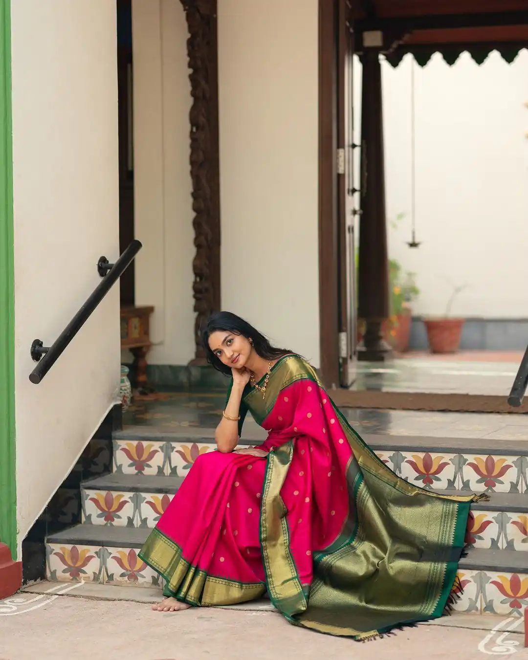 Perfect Pink Lichi Silk Lace Border Work Saree