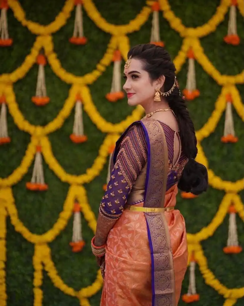 Perfect Rust Lichi Silk Jacquard Border Work Saree