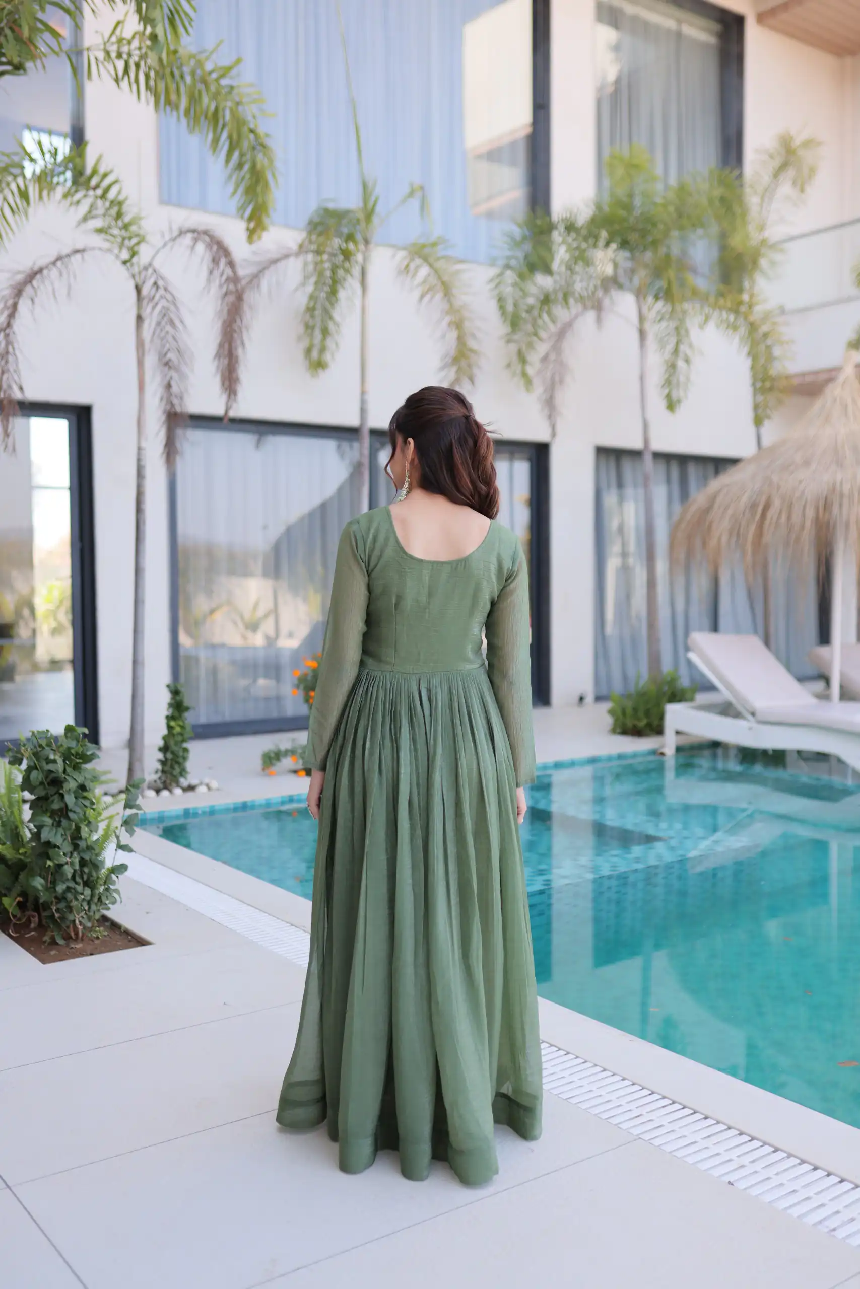Pretty Pista Silver Crunchy Beads Work Gown