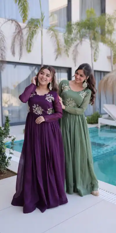 Pretty Purple Silver Crunchy Beads Work Gown