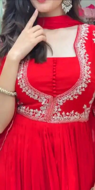 Pretty Red Faux Georgette Thread Work Anarkali Suit