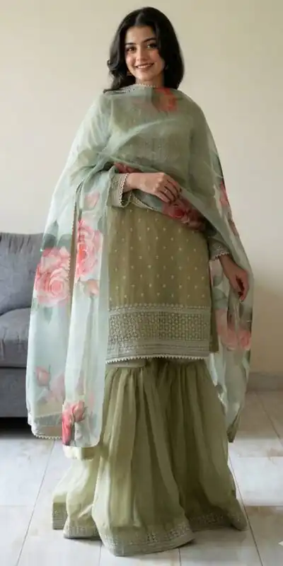 Shiny Pista Faux Georgette Thread Work Salwar Suit