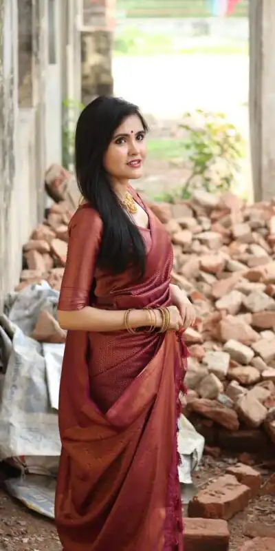 Simple Maroon Soft Lichi Silk Rich Pallu Saree