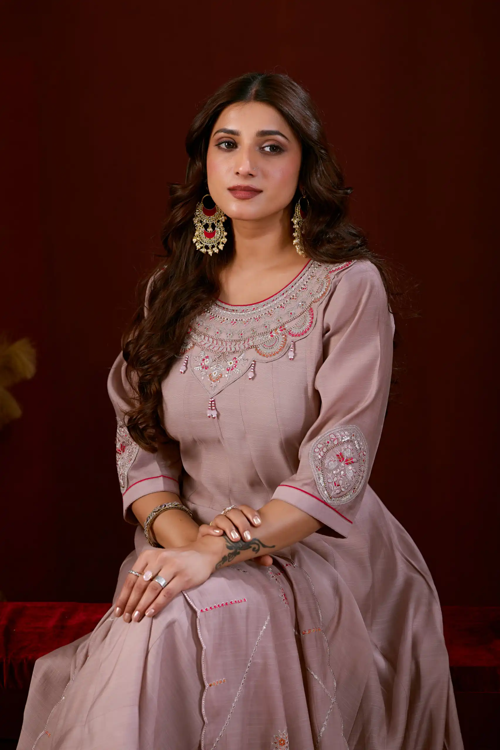 Super Pink Mul Slub Thread Work Salwar Suit