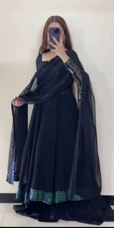 Trendy Navy Blue Faux Georgette Thread Work Salwar Suit