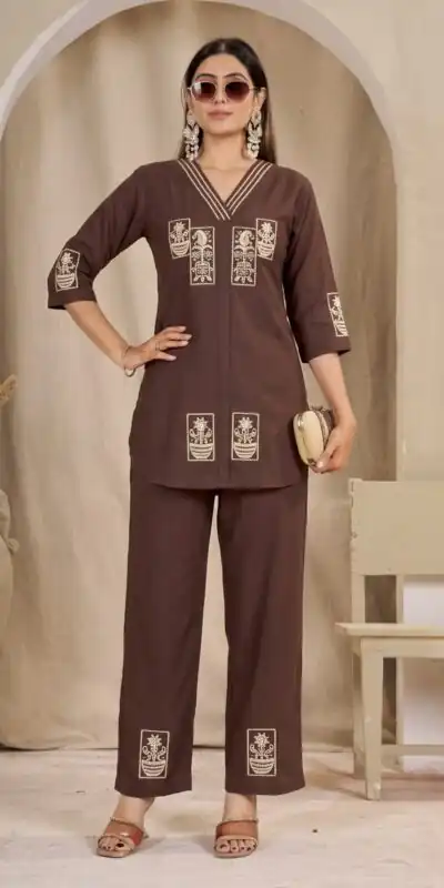 DIVA 197 Brown Slub Rayon Kurti Perfect for Wedding, Party, Housewarming, Makar Sankranti, Pongal – . Price -1999 Delivery 4-6 Working Days. Shop now. | Kurti, Bollywood Kurti, Creative Kurtis, Designer Kurti, Party Wear Kurti, Selfie Kurti