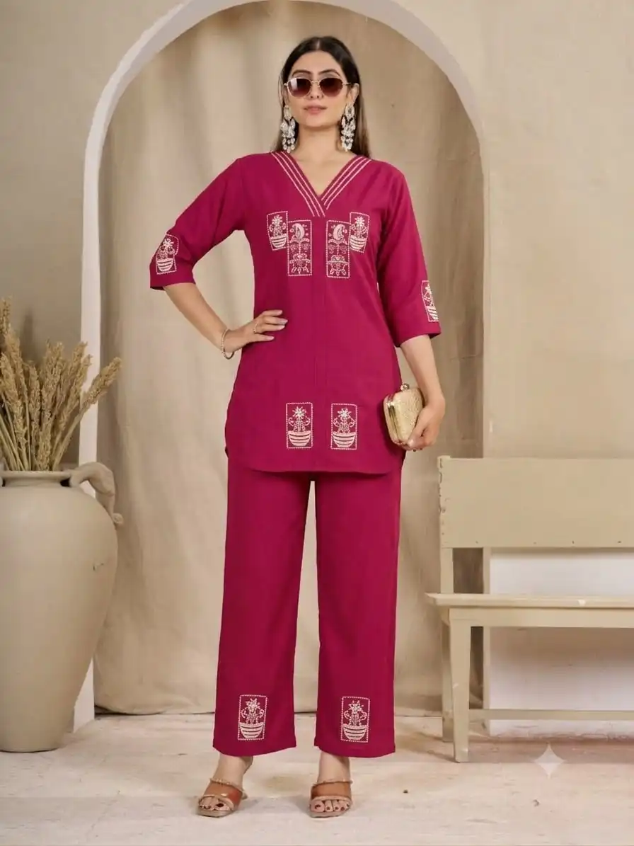 DIVA 197 Pink Slub Rayon Kurti Perfect for Wedding, Party, Housewarming, Makar Sankranti, Pongal – . Price -1999 Delivery 4-6 Working Days. Shop now. | Kurti, Bollywood Kurti, Creative Kurtis, Designer Kurti, Party Wear Kurti, Selfie Kurti