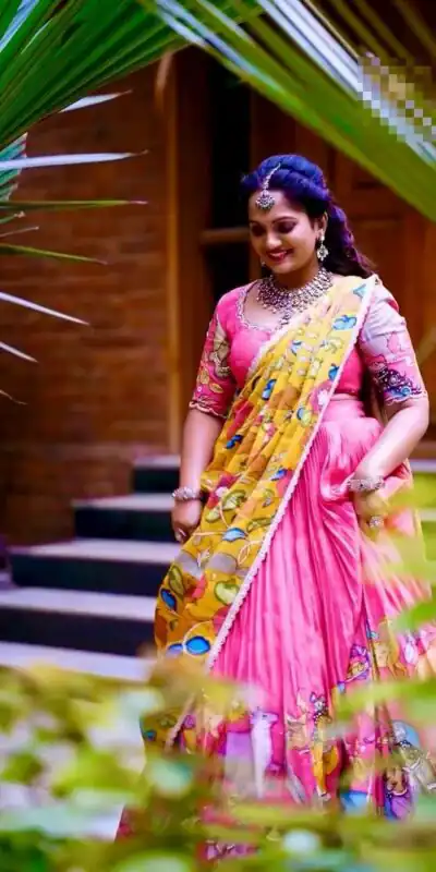 PC 427 Pink Chent Crap Lehenga Choli Perfect for Wedding, Party, Lohri, Ethnic Day, Festival Celebrations – . Affordable Price ₹2079. Delivery 4-6 Work | Lehenga, Bollywood Lehenga, Creative Lehenga, Designer Lehenga, Embroidered Lehenga, Party Wear Lehenga