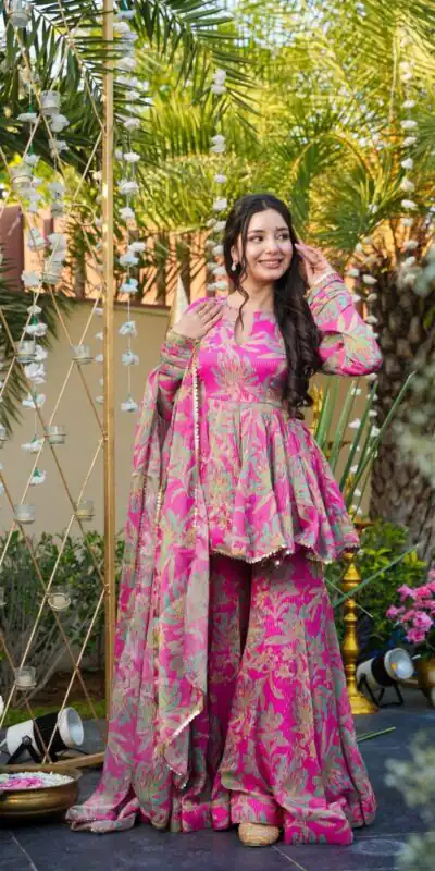 BD 1804 Pink Chinon Silk Salwar Suit Perfect for Wedding, Party, Diwali, Mehendi, Ganesh Chaturthi – . Best Price ₹2149. Delivery 4-6 Working Days. | Jump Suits, Tops & Bottoms, Track Suits, Salwar suit, Casual Suits, Creative suits, Designer Suits, Palazzo Suits, Party Wear Suits, Patiala Suits, Straight Suits, Trendy Wear