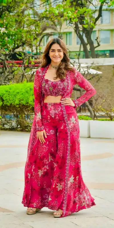 KD 1520 Pink Elegant Tubby Silk Salwar Suit with Digital Print & Embroidery Work. Introductory Price ₹2099. Delivery 4-6 Working Days. Shop now. | Jump Suits, Tops & Bottoms, Track Suits, Salwar suit, Casual Suits, Creative suits, Designer Suits, Palazzo Suits, Party Wear Suits, Patiala Suits, Straight Suits, Trendy Wear